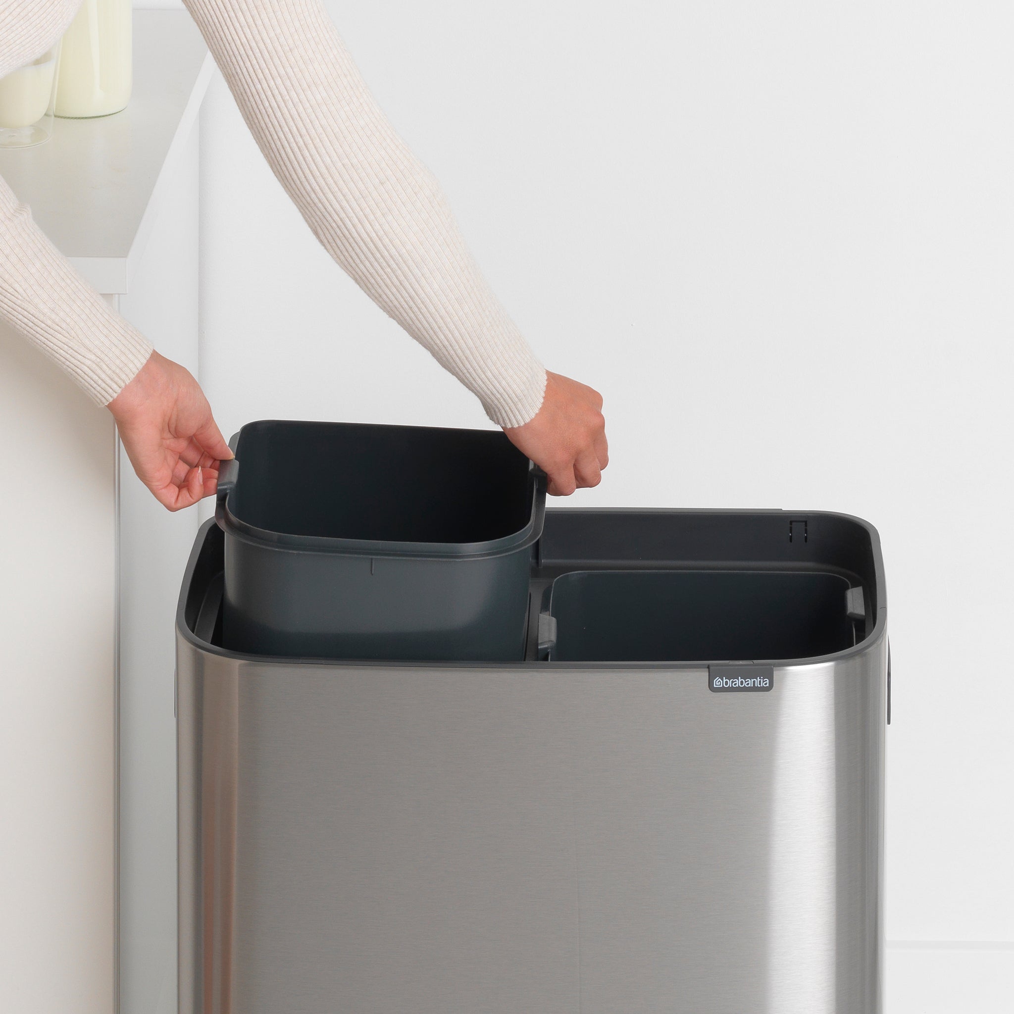 POUBELLE BRABANTIA BO A PEDALE 60L MATT STEEL FINGERPRINT