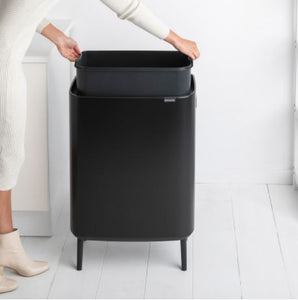 Brabantia Kitchen Touch Bin HI 60L | Matt Black